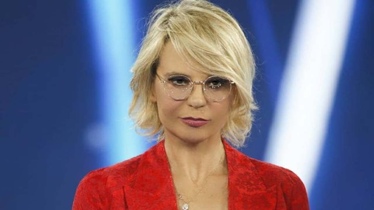 Maria De Filippi tailleur costo 