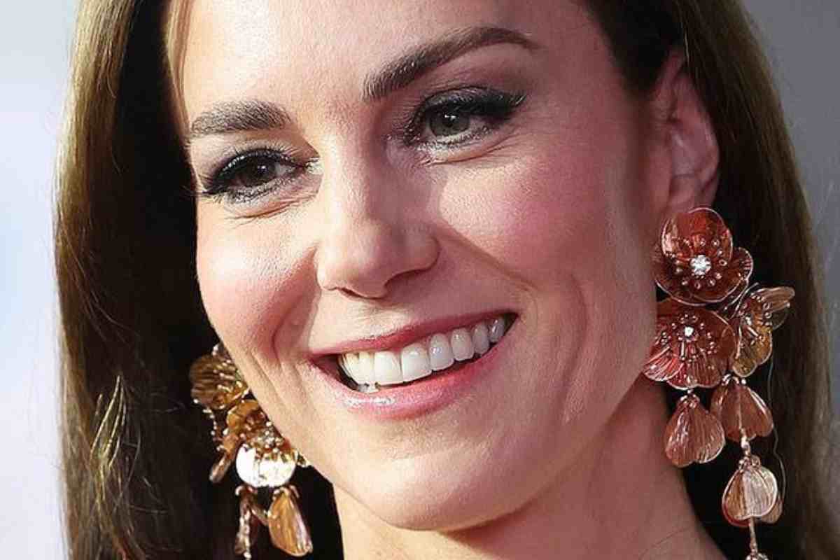 Il look riciclato di Kate Middleton