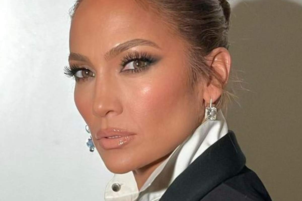Le décolleté costose di Jennifer Lopez