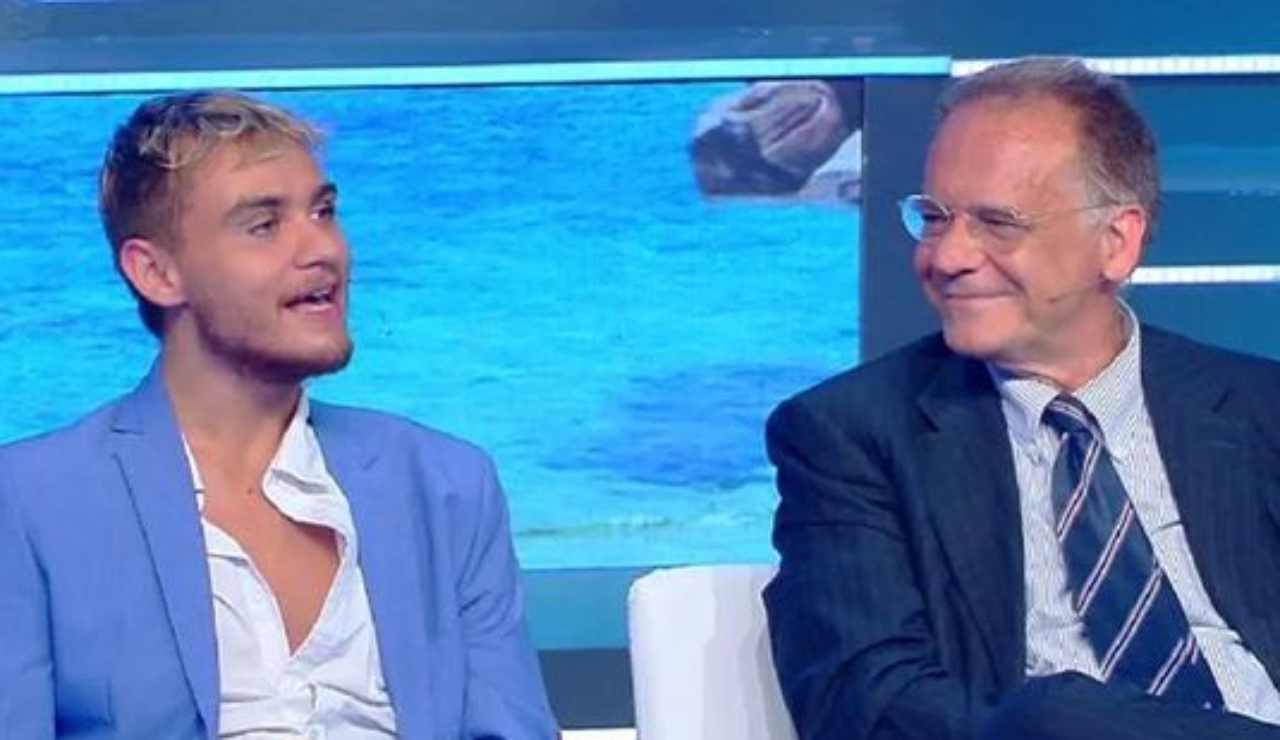 Simone Antolini rivela l'identità della ex compagna