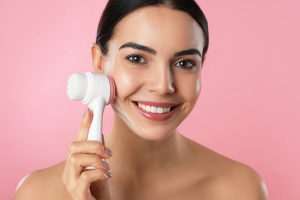 benefici e svantaggi della spazzola viso