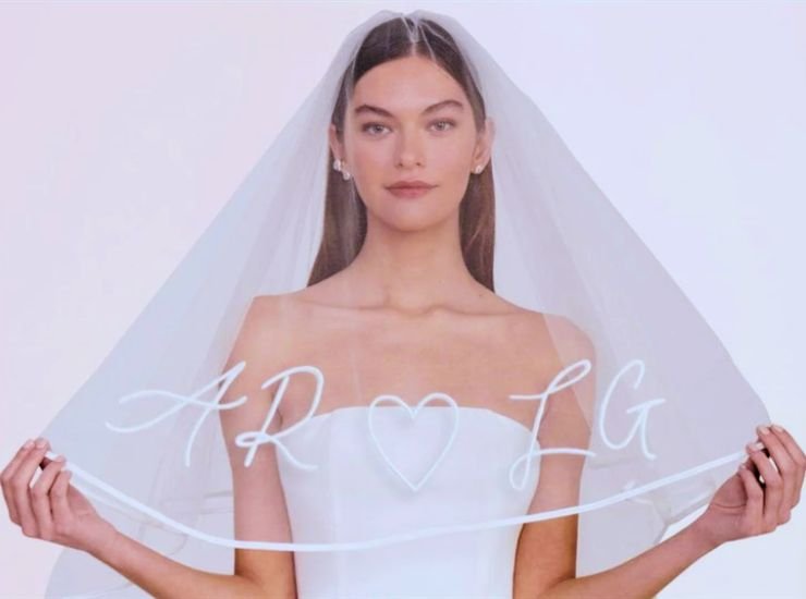 velo da sposa personalizzato con iniziali