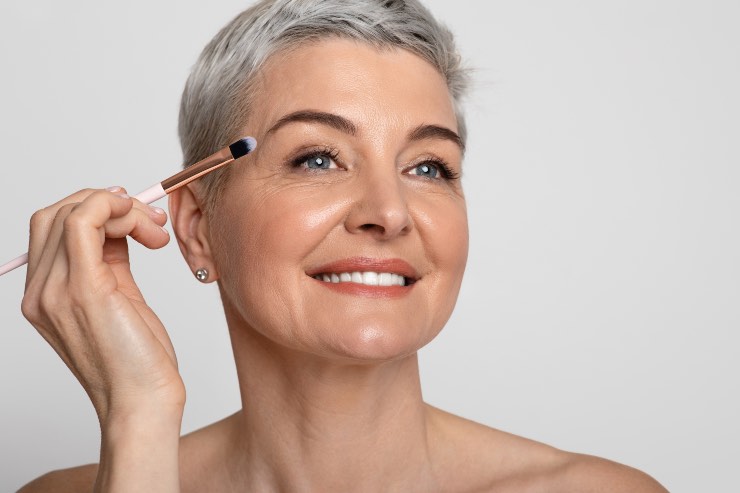 Trucco over 50, il prodotto a cui rinunciare - Modaeimmagine.it