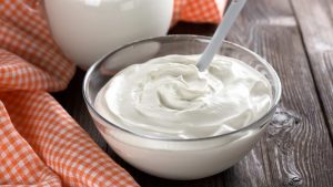 Yogurt sulla pelle, tutti i benefici di cui nessuno ti aveva parlato - Modaeimmagine.it