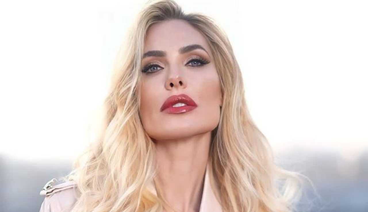 ilary blasi - modaeimmagine.it