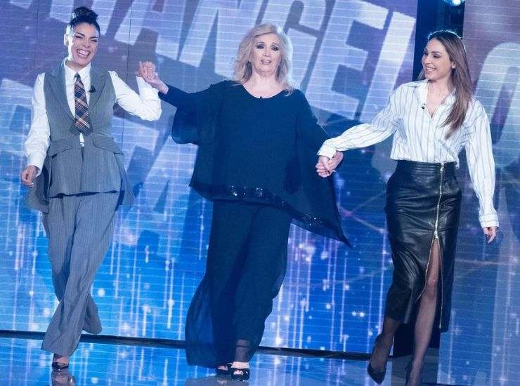 Mietta, Iva Zanicchi e Anna Tatangelo a Verissimo