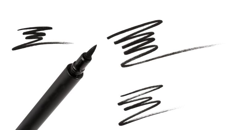 Eyeliner- long lasting- modaeimmagine.it